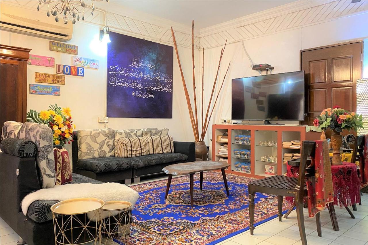 Oyo 1093 Ali'S Motel Teluk Bahang Εξωτερικό φωτογραφία